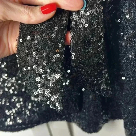 House of Harlow 1960 Sequin Faux Wrap Tie Front Mini Skirt Size S/M Black - Picture 3 of 11